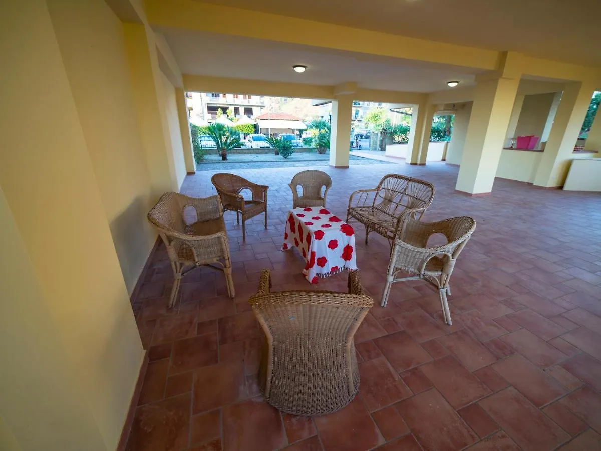 Διαμέρισμα Magico Appartamenti Forno Capo dʼOrlando Ιταλία